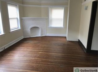 7424 S Phillips Ave #1, Chicago, IL 60649