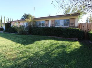 1890 Hamilton St, Simi Valley, CA 93065