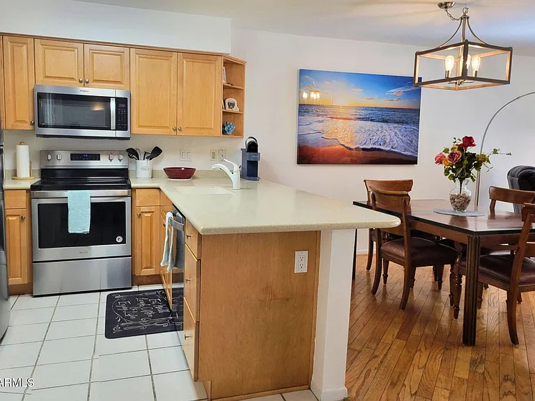 10080 E Mountain View Rd #127 — Photo 9