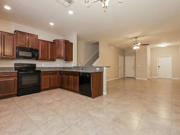 12926 Utopia Gardens Way — Photo 6