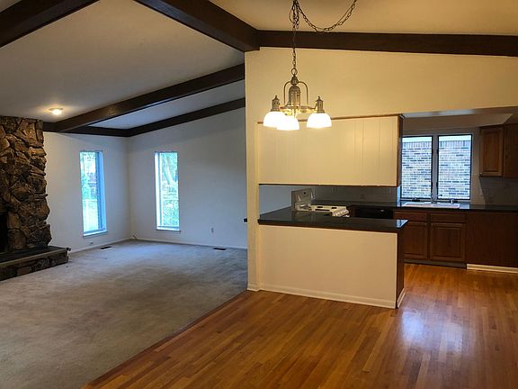 5th image of 38862 Arlingdale Dr