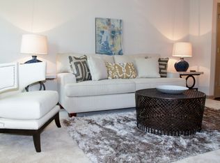 10015 Madison Square Pl, Charlotte, NC 28216