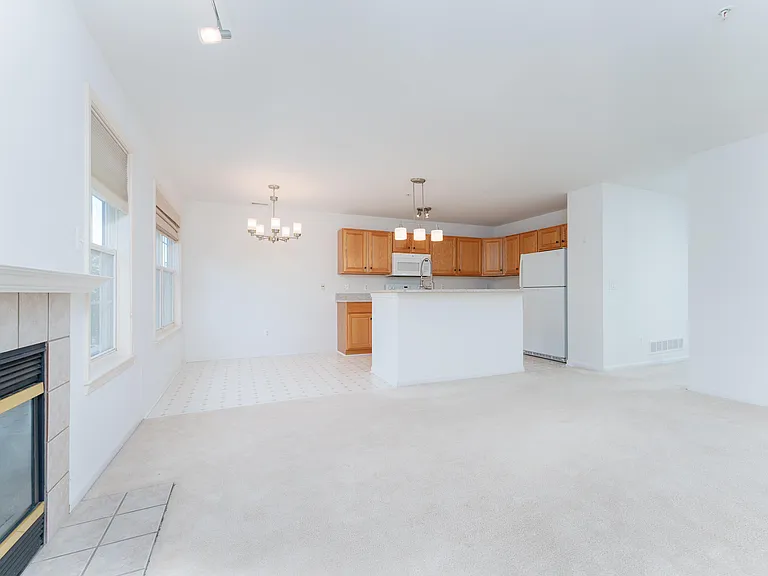 2889 Barclay Way — Photo 13