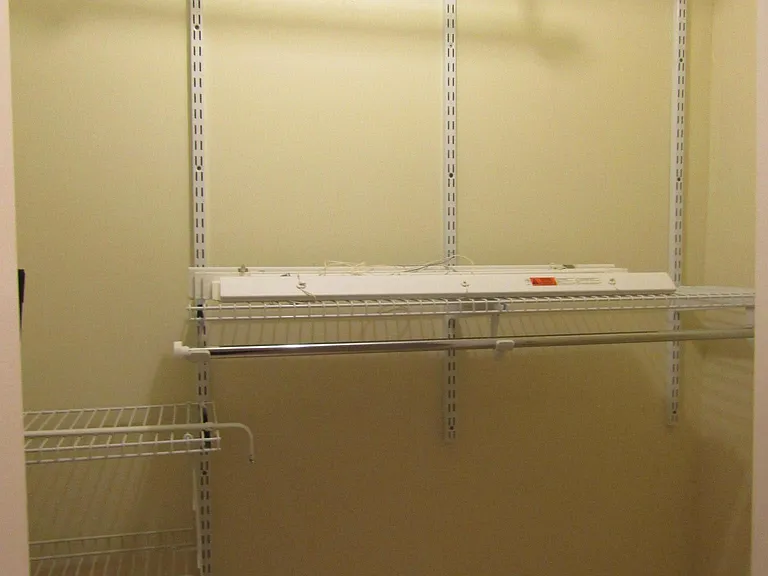 65 Strathmore Rd #7 — Photo 10