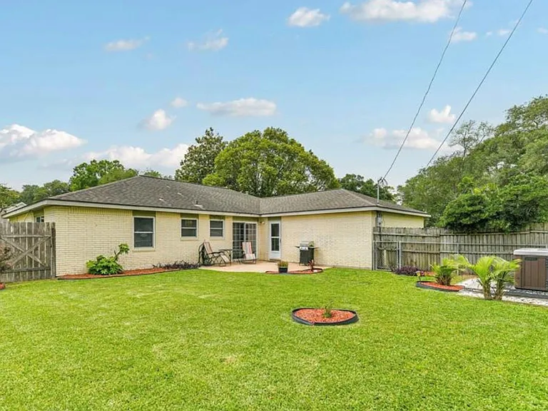 5018 Ash Ct — Photo 26
