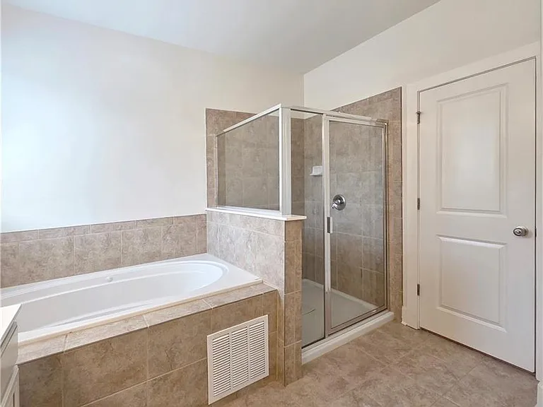 1170 Bar Harbor Pl — Photo 12