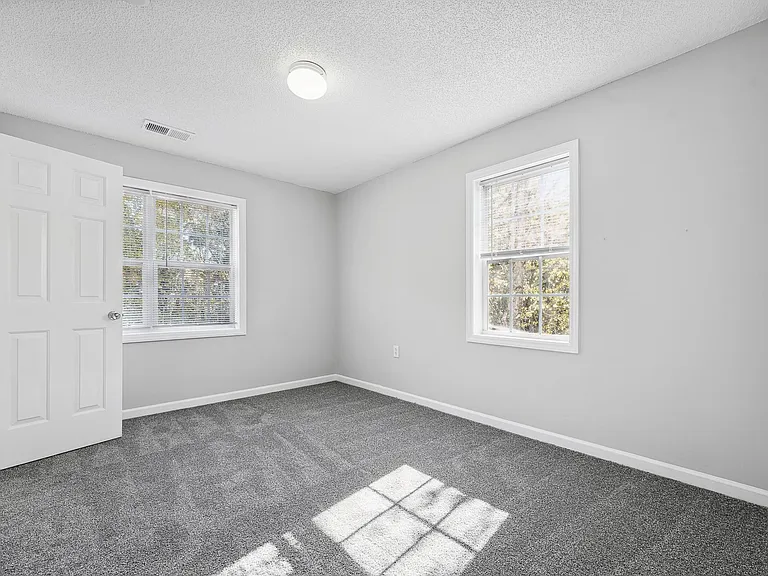 2000 University Woods Rd #204 — Photo 12