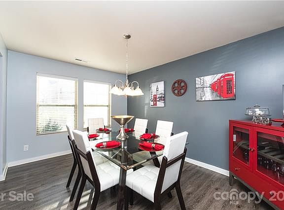 2nd image of 7155 Pitzer Dr