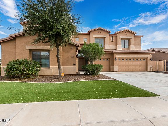 4th image of 2954 N PRESCIDIO Avenue
