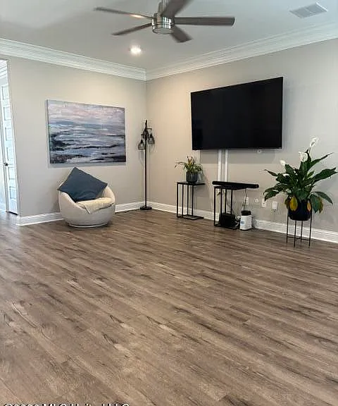 6777 Maurepas Cir — Photo 9