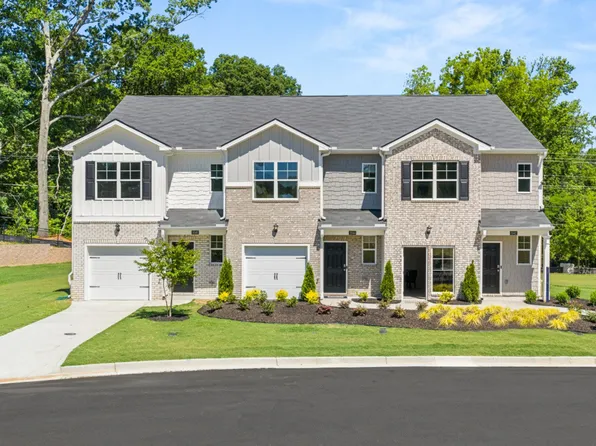 126 Kenmore Cir, Perry, GA 31069