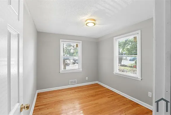 4924 Frankford Ave — Photo 12