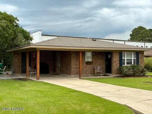 105 Sugar Dr, Broussard, LA 70518