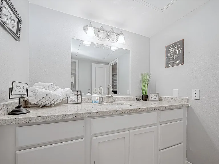 1860 White Oak Dr #375 — Photo 39
