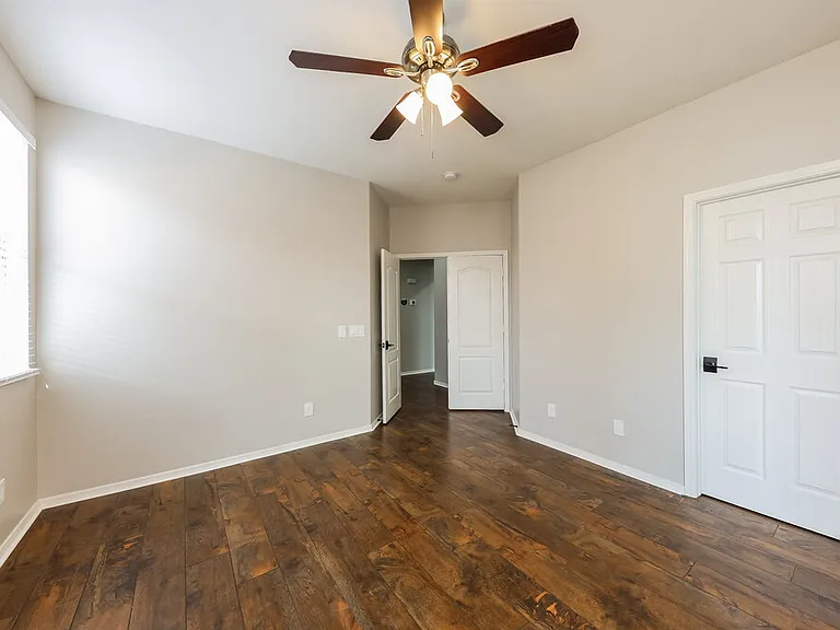 9451 W Ross Ave — Photo 9