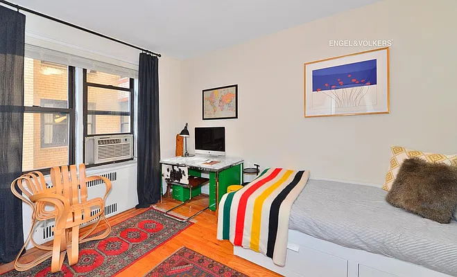 Sold by Engel & Völkers New York City | media 9