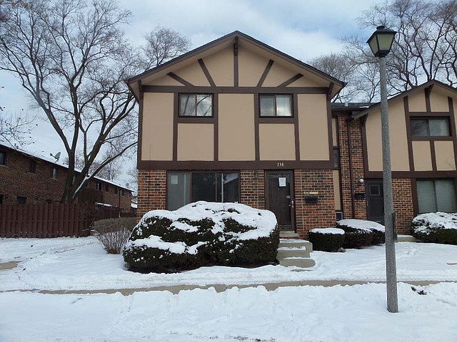 1st image of 18W238 Lowell Ln