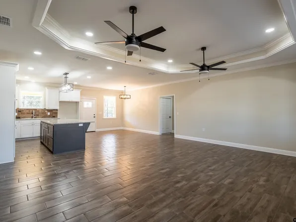 266 Private Road 6305, Mineola, TX 75773