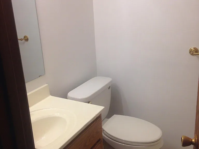 20212 E 14th Terrace Ct N — Photo 6