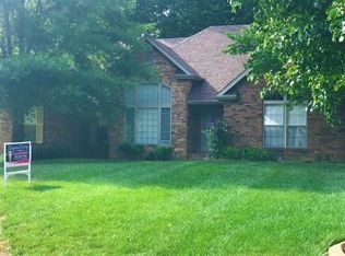 2573 Village Ct, Clarksville, TN 37043