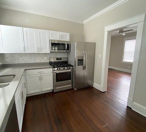 4th image of 825 Spotswood Ave