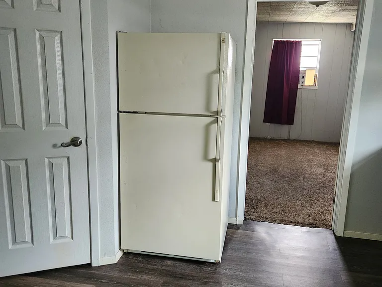 1210 Austin St #B — Photo 8