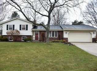 8137 S 81st St, Franklin, WI 53132