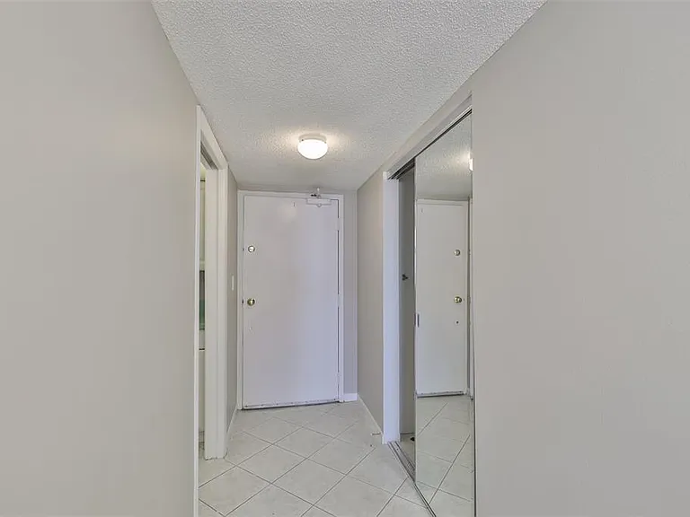 1270 Gulf Blvd #1706 — Photo 5