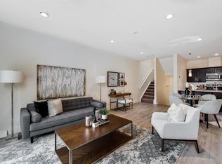 2008 S 12th Ave SW #2, Calgary, AB T3C0R5