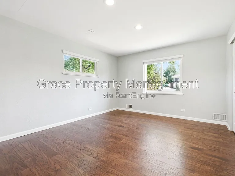 3575 E Vassar Ave — Photo 8