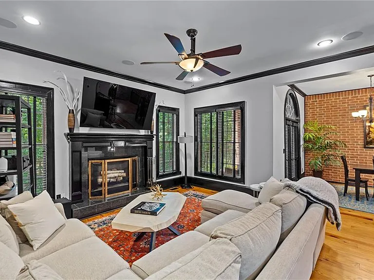 5512 Glenridge Dr #K — Photo 18