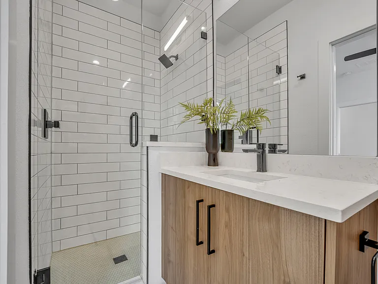 3612 San Jacinto St #101 — Photo 39