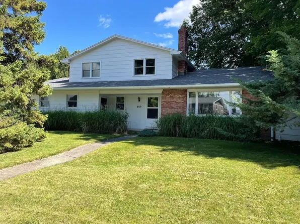 409 Bretcoe Dr, Green Bay, WI 54302