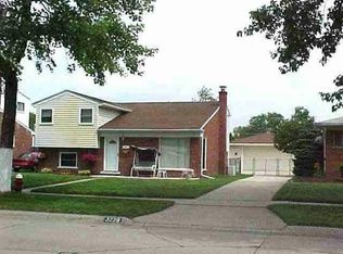 3229 Dolores Ave, Warren, MI 48091