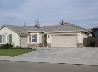 322 S Highland Ave, Ripon, CA 95366