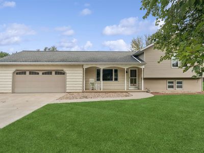 W6378 Lakeview Ct, MENASHA, WI, 54952