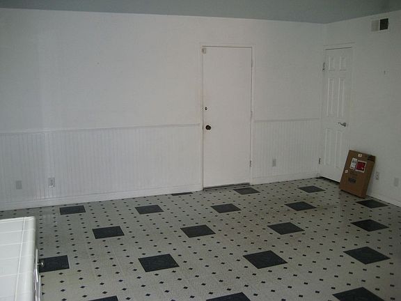 4th image of 413 E Calle Higuera
