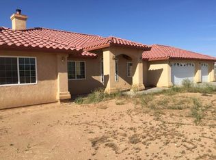 23164 Zuni Rd, Apple Valley, CA 92307