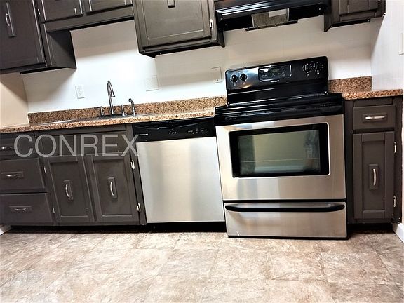 3rd image of 9905 Loralinda Dr