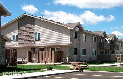 bldg cropped