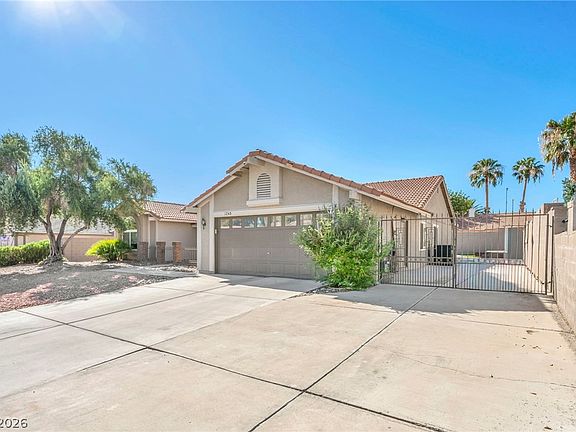 2nd image of 3249 Palmdesert Way