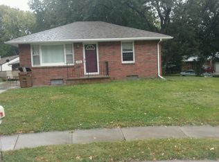 6918 Cleveland Ave, Lincoln, NE 68507