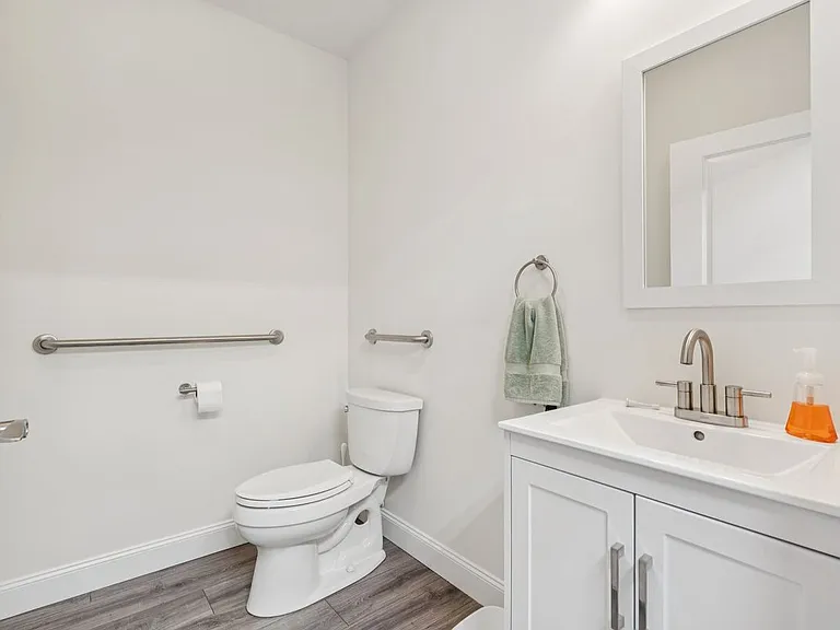 213 Grebe Dr — Photo 16