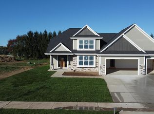 W247N7543 Overland Rd, Sussex, WI 53089