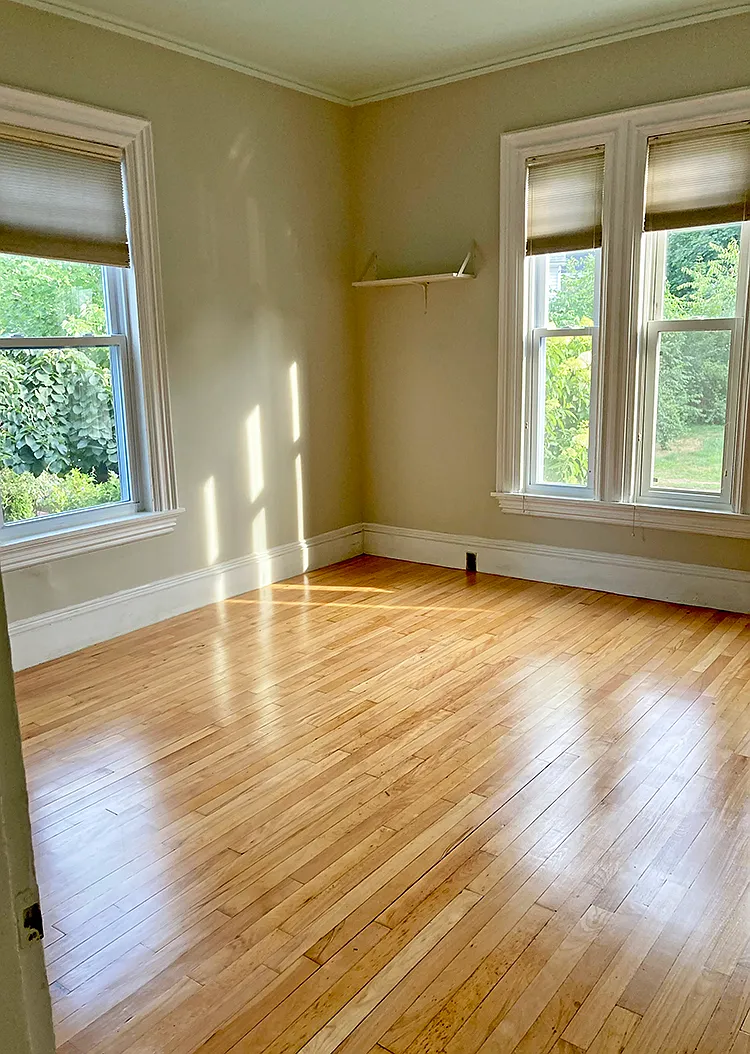 2 bed, 700 sqft, $1,950 — Photo 2
