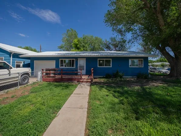 317 Thomas Ave, Worland, WY 82401