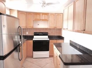 236 Castlewood Dr APT 104, North Palm Beach, FL 33408