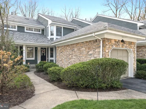 64 Coriander Dr, Princeton, NJ 08540