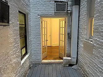 Rented by Jonathan Wachtel, LREB