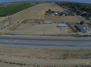 5915 Weedpatch Hwy, Bakersfield, CA 93307